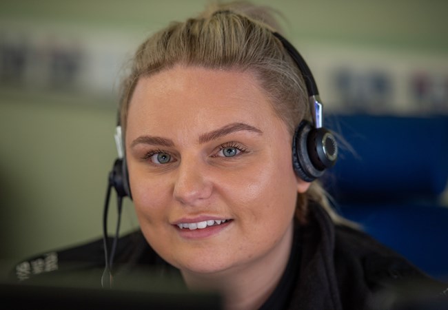 Female Contact Officer